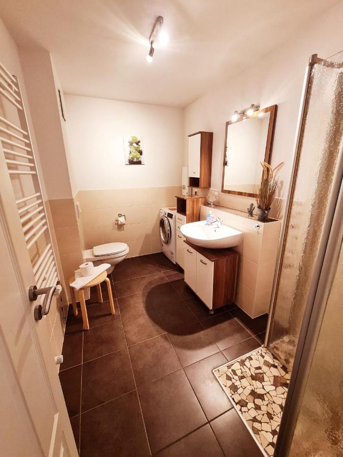 Quartier4U - 4 Sterne - Inklusive Eigene Bikebox Mit Strom - Waeschepaket - Power Wlan - Parkplatz # Bestpreisgarantie # Ostseeheilbad Ostseeheilbad Zingst Exterior foto